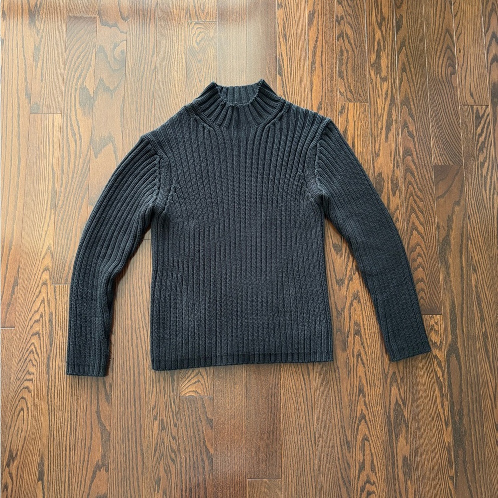 Heavyweight 95% Cotton GAP turtleneck slim fit Size Medium
